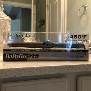 1.25 –> 1.75in barrel Curling Wand